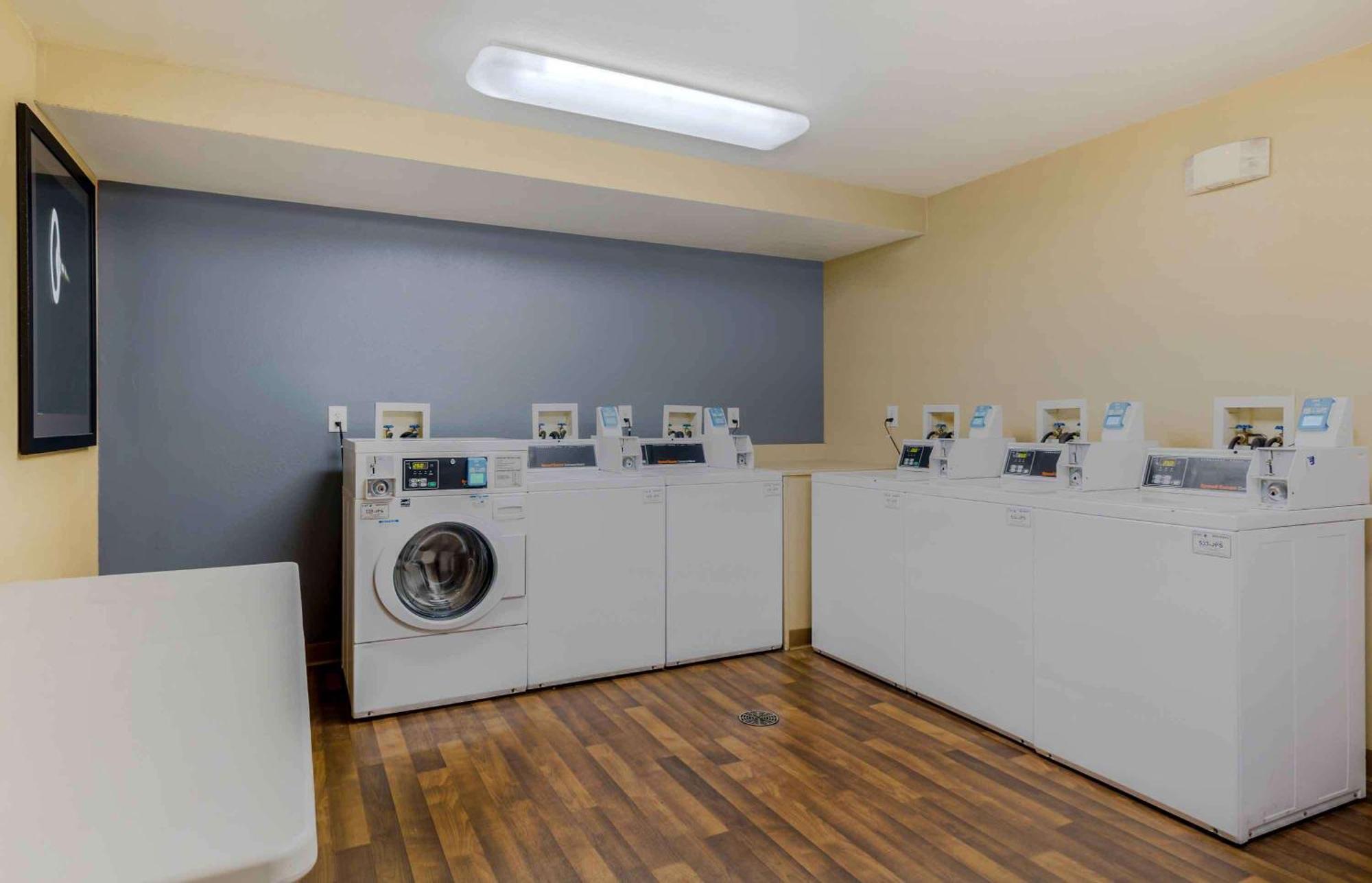 Extended Stay America Suites - Boston - Waltham - 52 4Th Ave Екстериор снимка