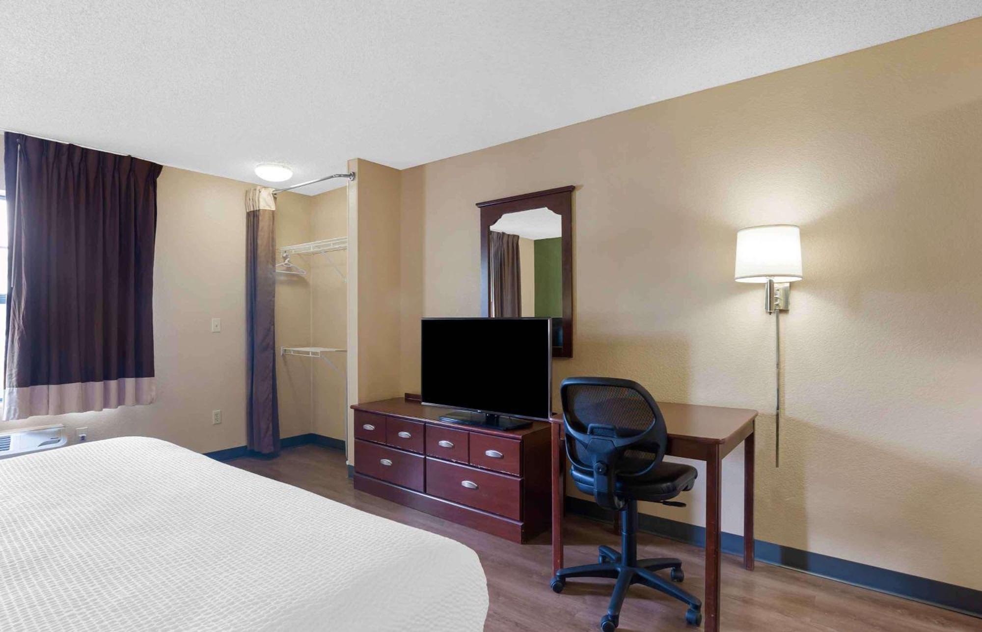 Extended Stay America Suites - Boston - Waltham - 52 4Th Ave Екстериор снимка