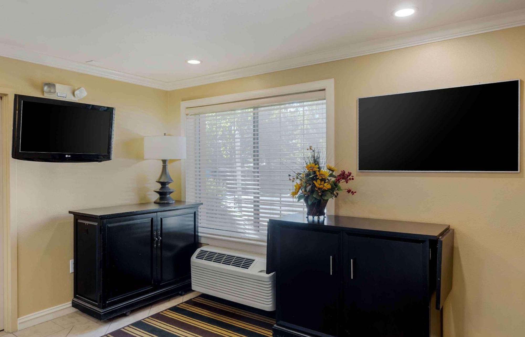 Extended Stay America Suites - Boston - Waltham - 52 4Th Ave Екстериор снимка
