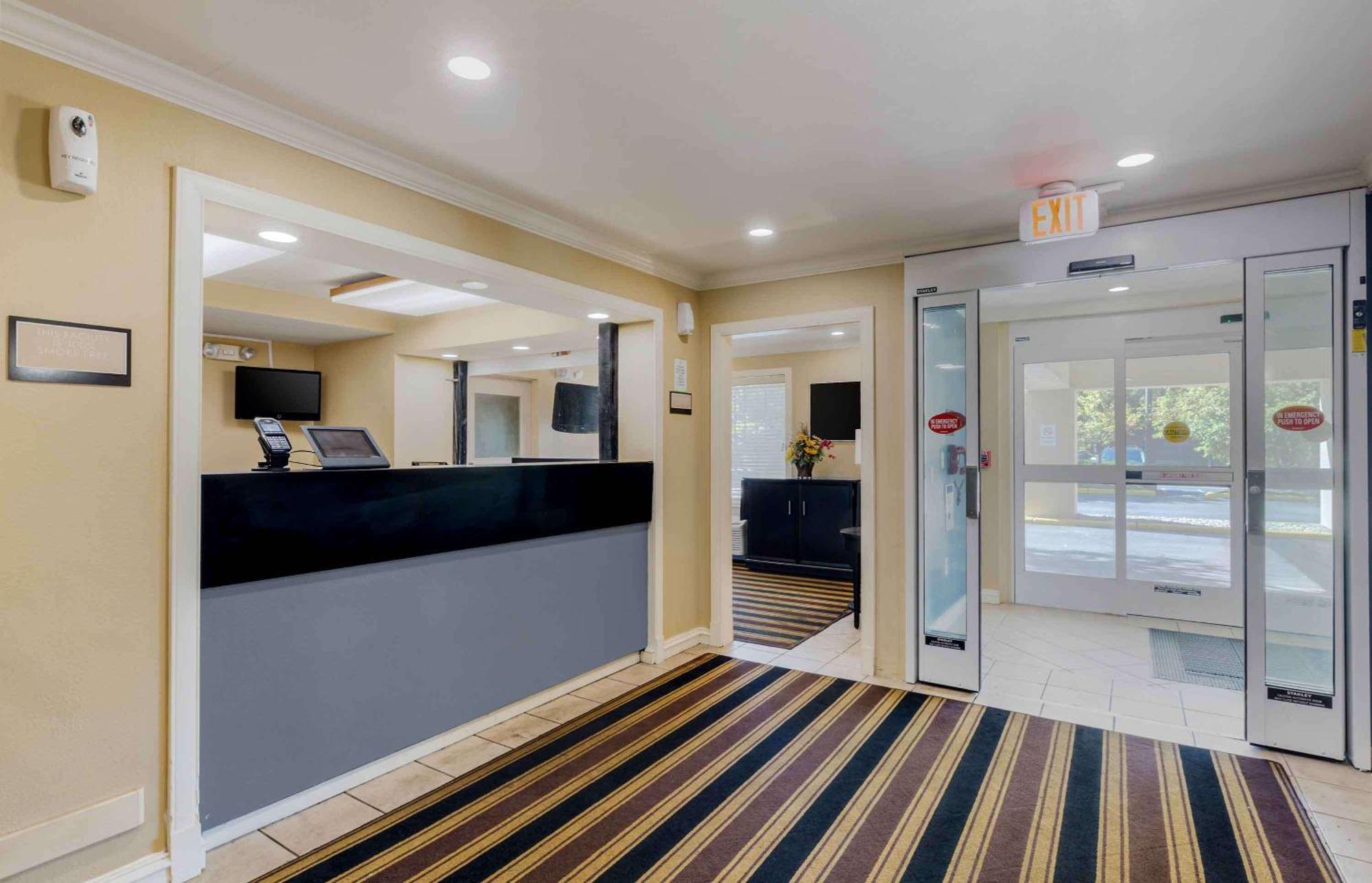 Extended Stay America Suites - Boston - Waltham - 52 4Th Ave Екстериор снимка